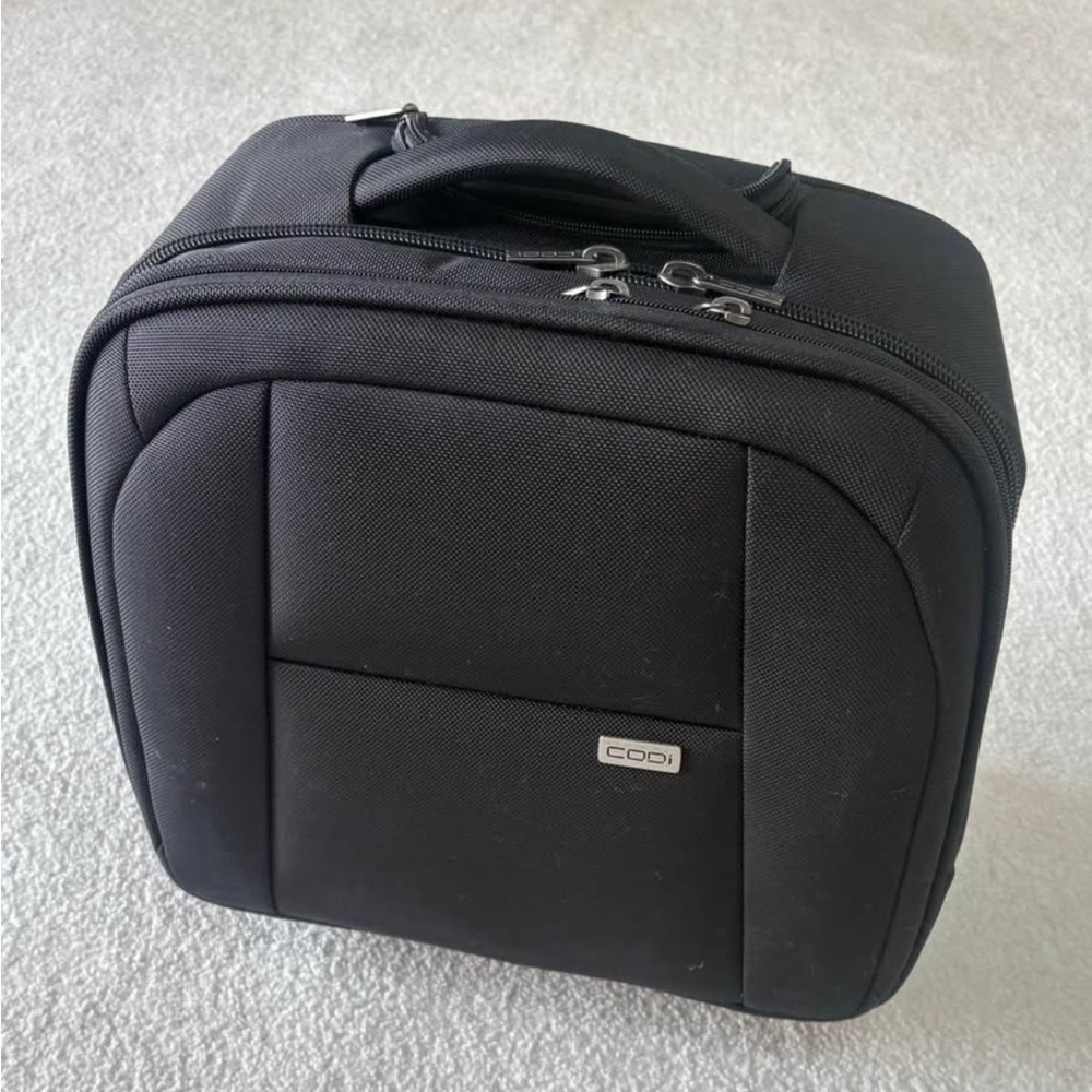 Unisex CODi Carry-On Professional Wheeled Suitcase